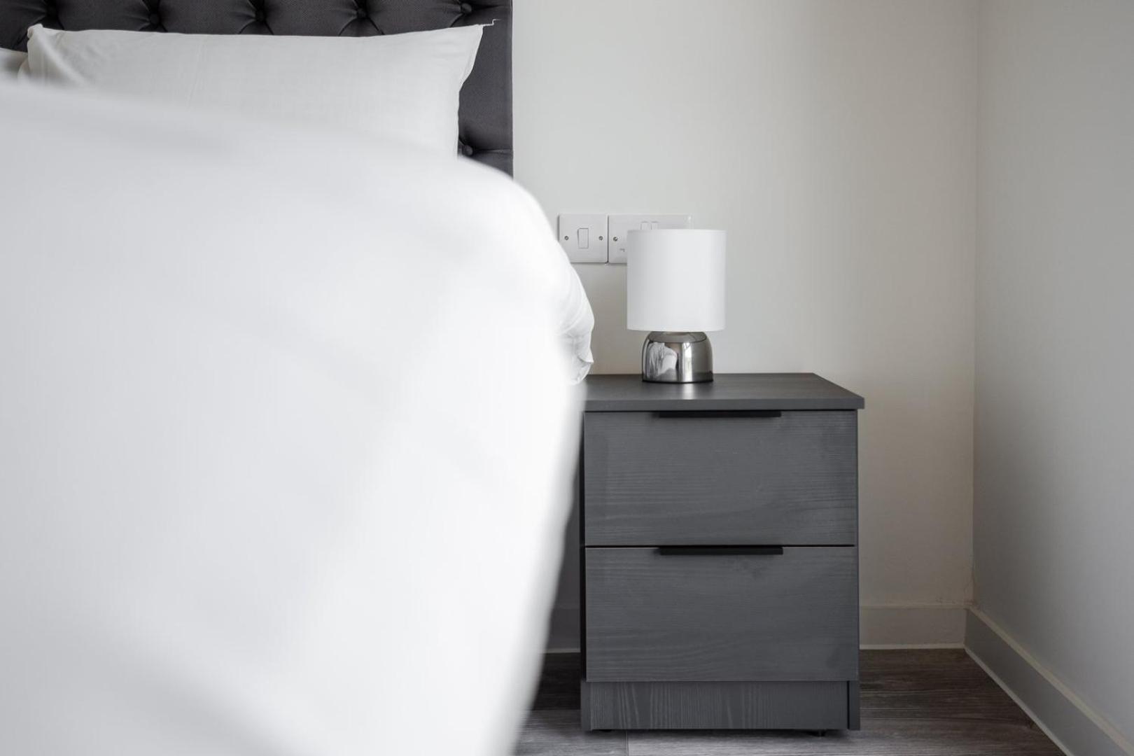 Comforting City Retreat In Vauxhall - No Wifi Λίβερπουλ Εξωτερικό φωτογραφία